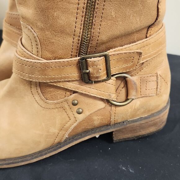 Gianni Bini Leather Boots 9M - Picture 9 of 15